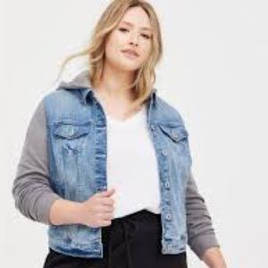 Torrid Size 2 Jean & Sweatshirt Trucker Jacket with Hood